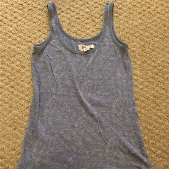 Hollister Co. Must-Have Scoop Tank