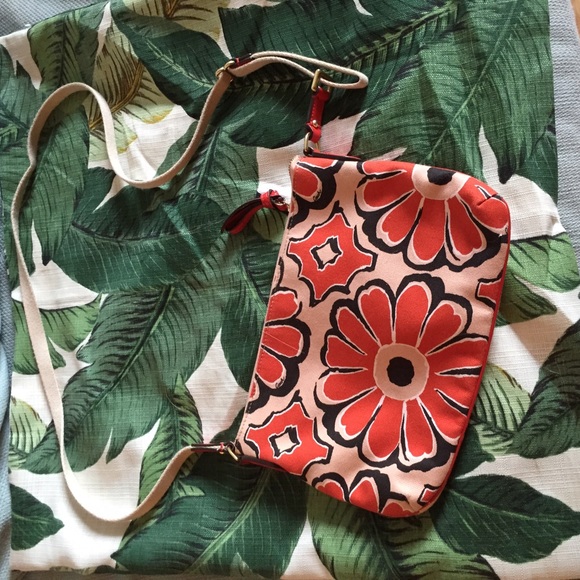 Coach Poppy Canvas Floral Crossbody - Picture 2 of 3