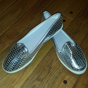 NWOT Shiny silver loafers