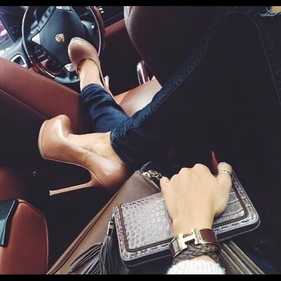 Meet your Posher, K - Picture 3 of 3