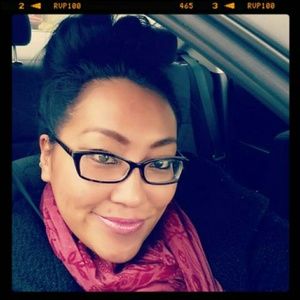 Meet your Posher, Mya