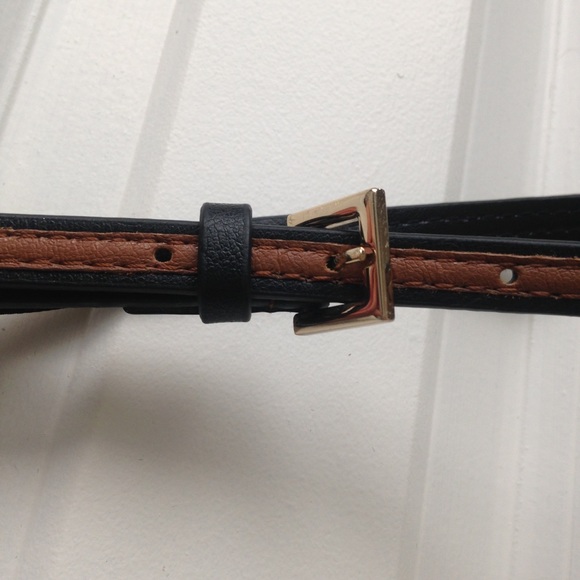 Express Skinny belt