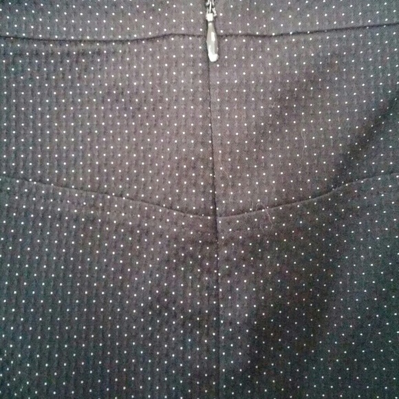 BCBG Maxazria skirt - Picture 3 of 4