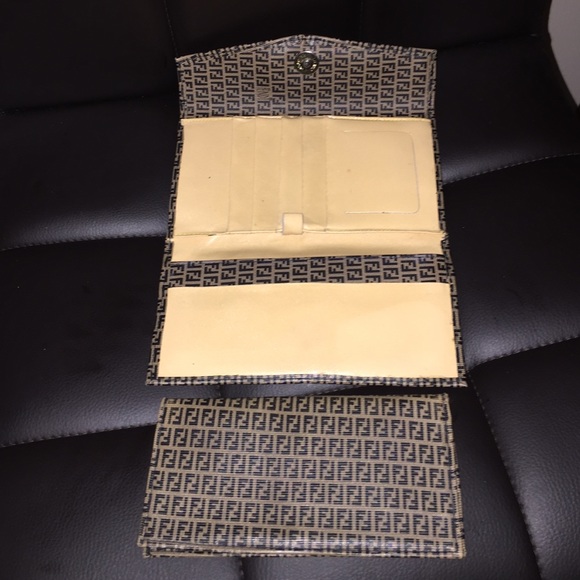 SOLD FENDI ZUCCA CANVAS LONG WALLET CHECKBOOK COIN - Picture 3 of 4