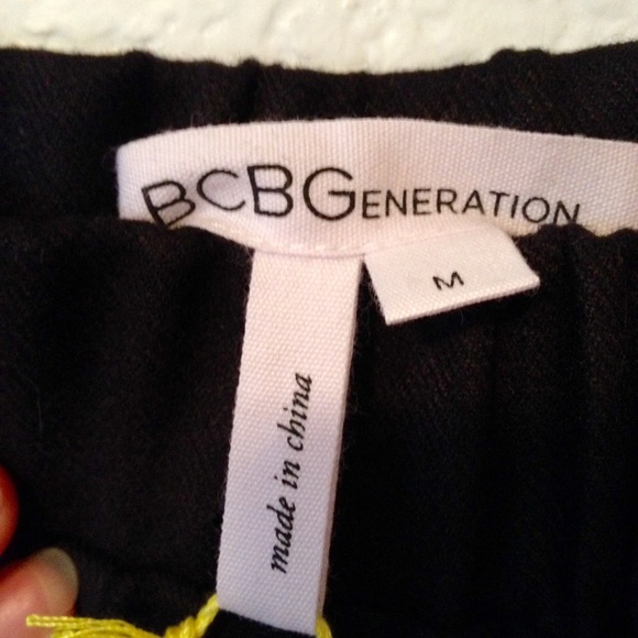 BCBGeneration black shorts NWT - Picture 2 of 4