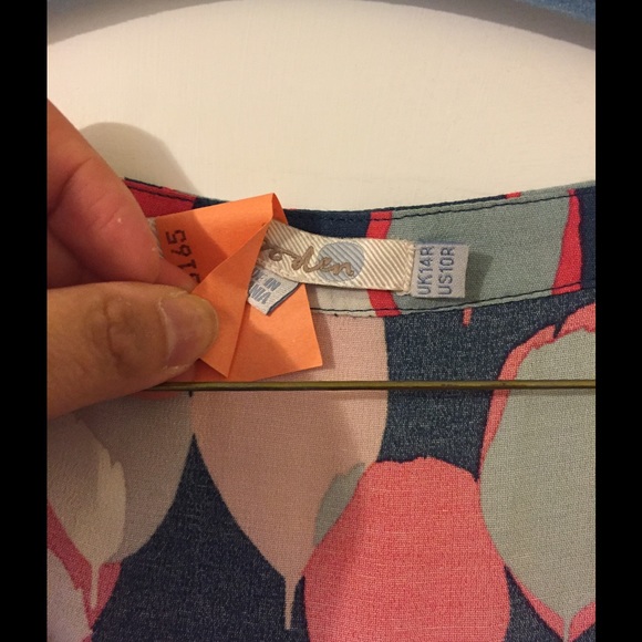 Cute Boden dress - Picture 3 of 6