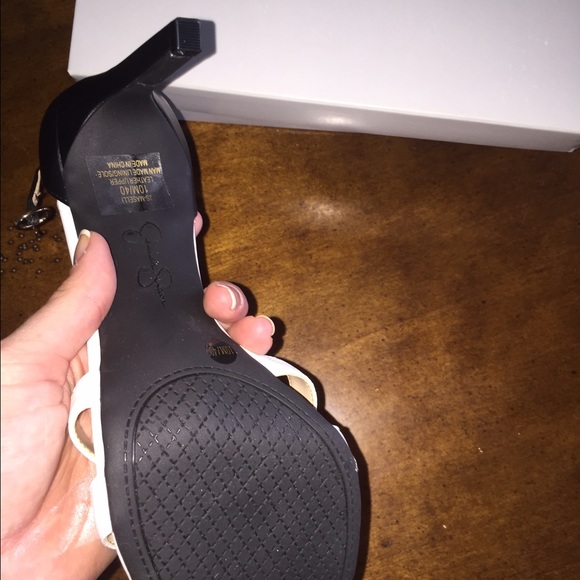 BUNDLED New! Jessica Simpson sandals - Picture 3 of 3