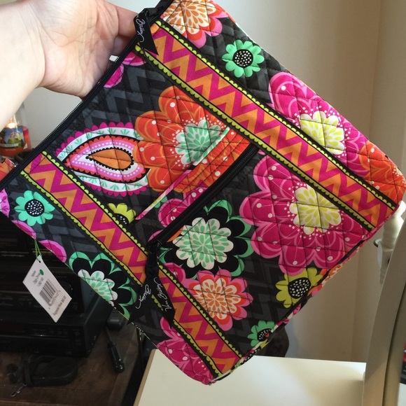 Vera Bradley cross body Ziggy Zinnia