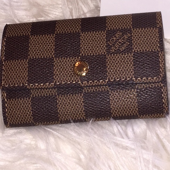 SOLD Authentic Louis Vuitton 6 key holder