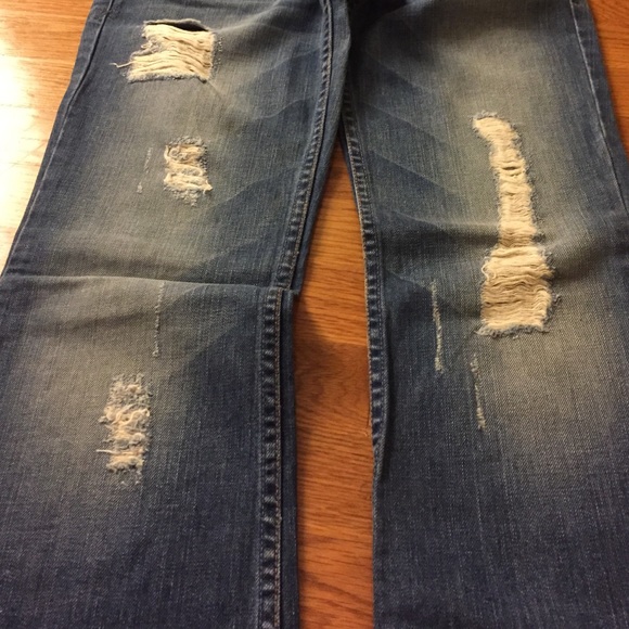 Jeans - Picture 2 of 4