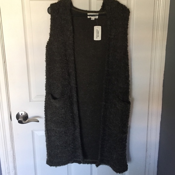 Dark forest green pullover