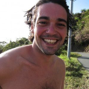 Meet your Posher, Emanuele