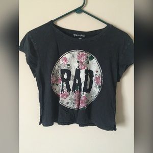 Cropped rad tee