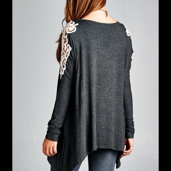 Gorgeous ~ Grey Clouds Top🍃 - Picture 2 of 4