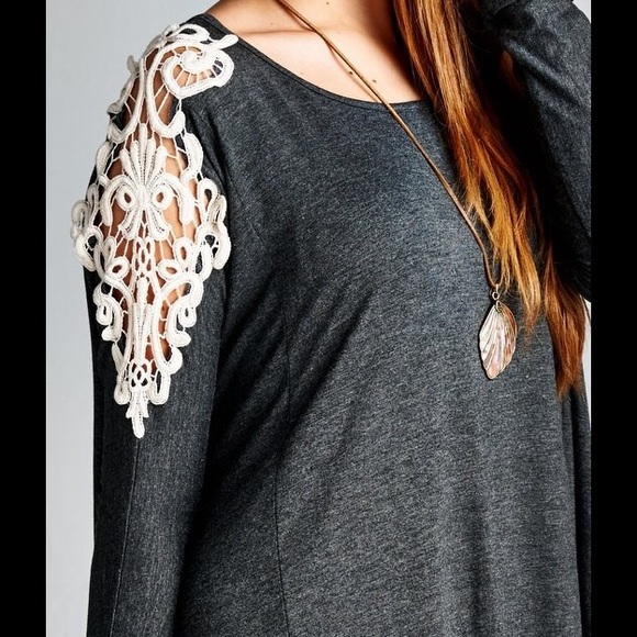 Gorgeous ~ Grey Clouds Top🍃 - Picture 4 of 4