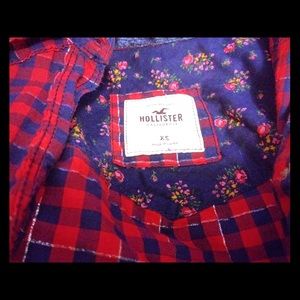 Plaid Hollister shirt, Size XS