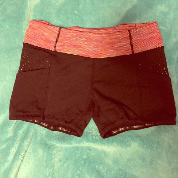 Lululemon Shorts with Grip and Pockets