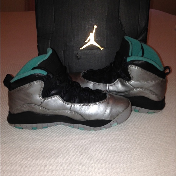 Air Jordan Lady Liberty 10's - Picture 3 of 4