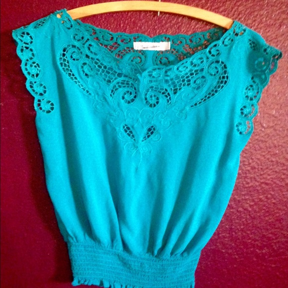 Blue Crop shirt