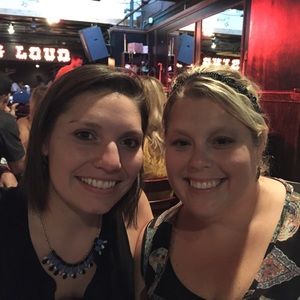 Meet your Posher, Caitlin