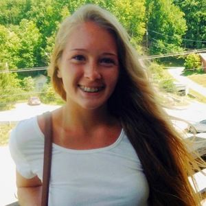 Meet your Posher, Willow