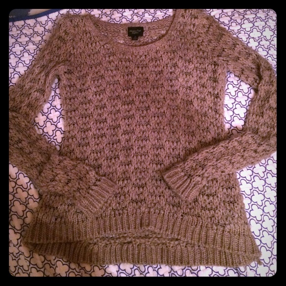 Am. Eagle cozy sweater