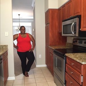 Meet your Posher, Sharon