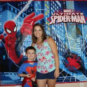 Meet your Posher, Suzanne