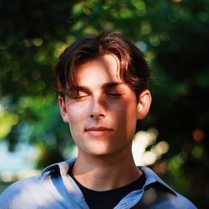 Meet your Posher, Ethan