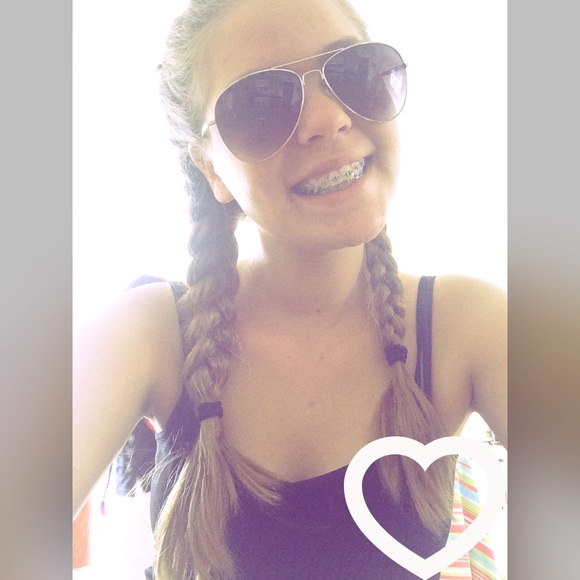 Meet your Posher, Breanna
