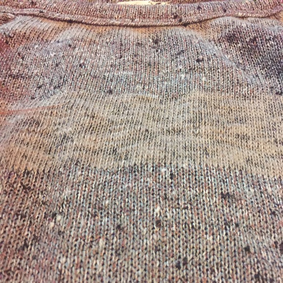 Cute sweater - Picture 2 of 3