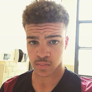 Meet your Posher, Jonny