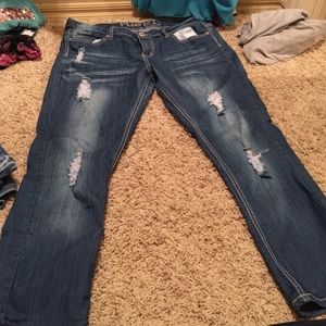Rue 21 distressed crop skinny Jean