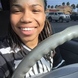 Meet your Posher, Skyler