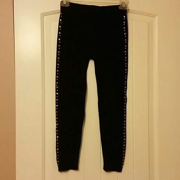 Women's gold studded leggings one size