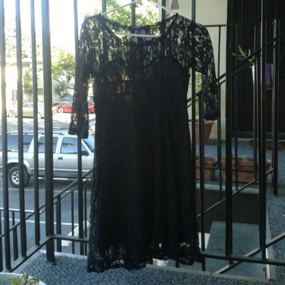 Black lace dress