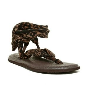 Sanuk yoga sling wrap sandal