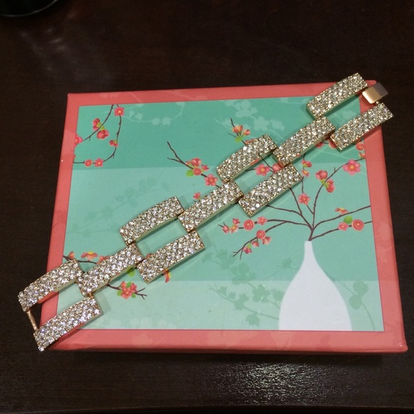 ❌SOLD❌T + J Designs bracelet - Picture 2 of 3