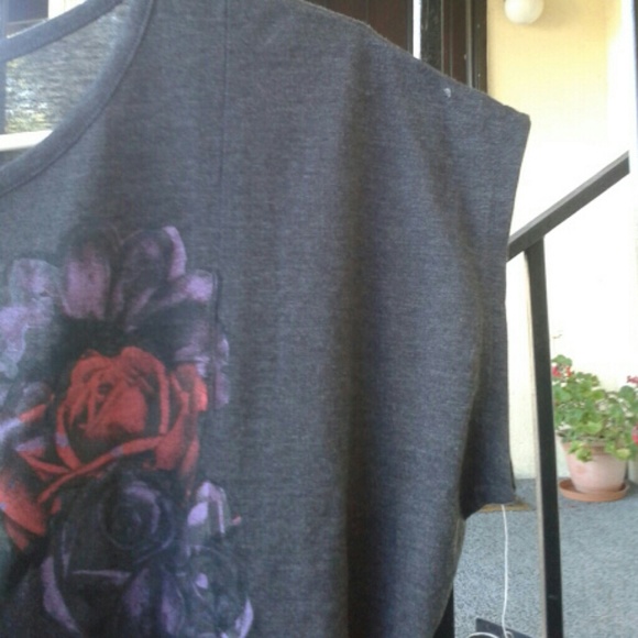 Shirt - Picture 3 of 3