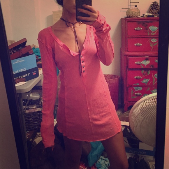 Free people long sleeve top.