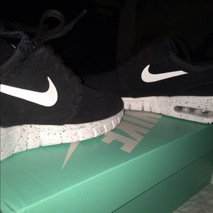 Meet your Posher, Michael