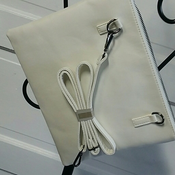 White tote - Picture 3 of 4