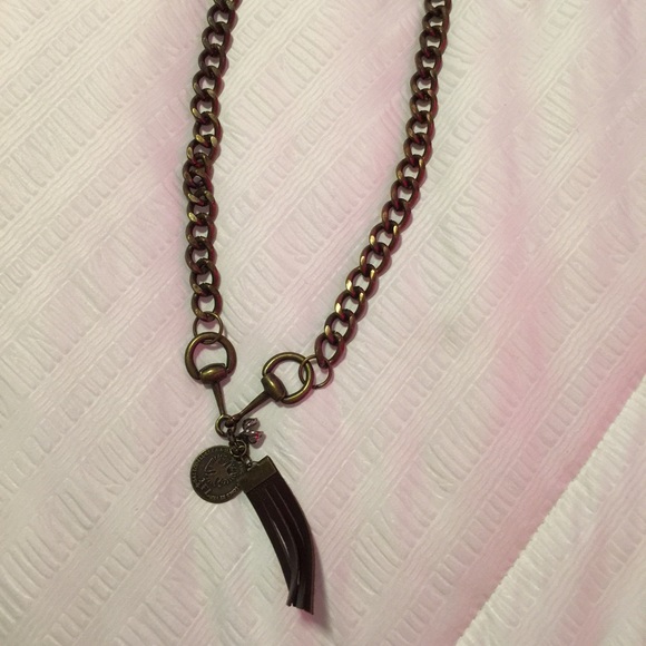 EQUESTRIAN CHARM NECKLACE