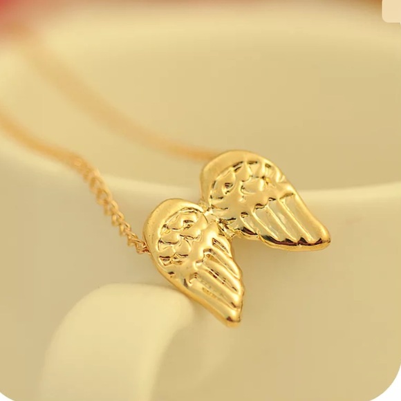 Guardian Angel necklace(NWT)2 left - Picture 3 of 3