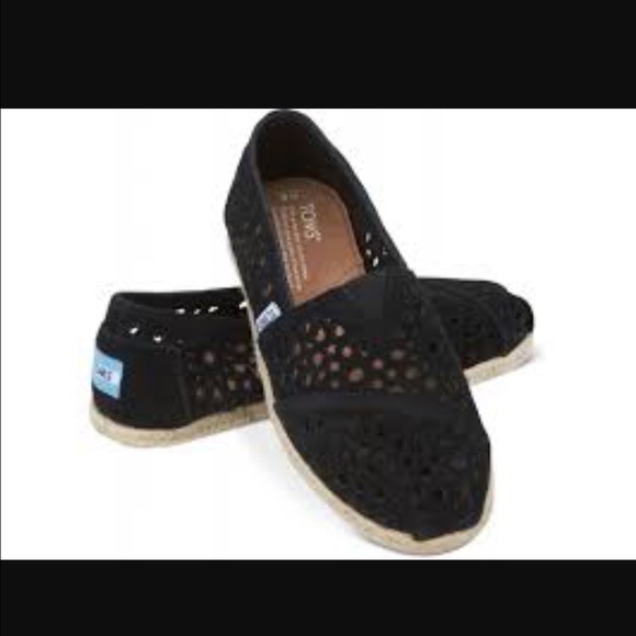 Toms