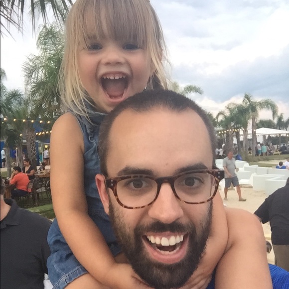 Meet your Posher, Zach