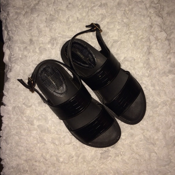 F21 Sandals!!