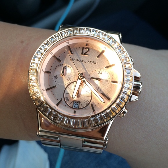 💥SOLD💥 BRAND NEW MK Rose Gold Dylan Watch