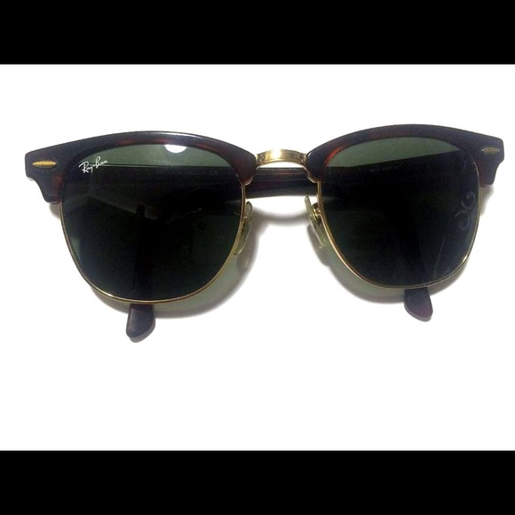Ray-Ban