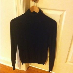 COMFY MERINO WOOL TURTLE NECK